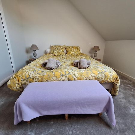 La Chambre Mademoiselle Causeuse Malville Eksteriør bilde